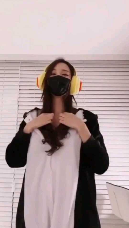 性感韩国美女自拍，诱人曲线迷人眼，魅力四射尽显风情，撩人心弦难以抗拒。 性感韩国美女自拍 诱人曲线迷人眼 魅力四射尽显风情