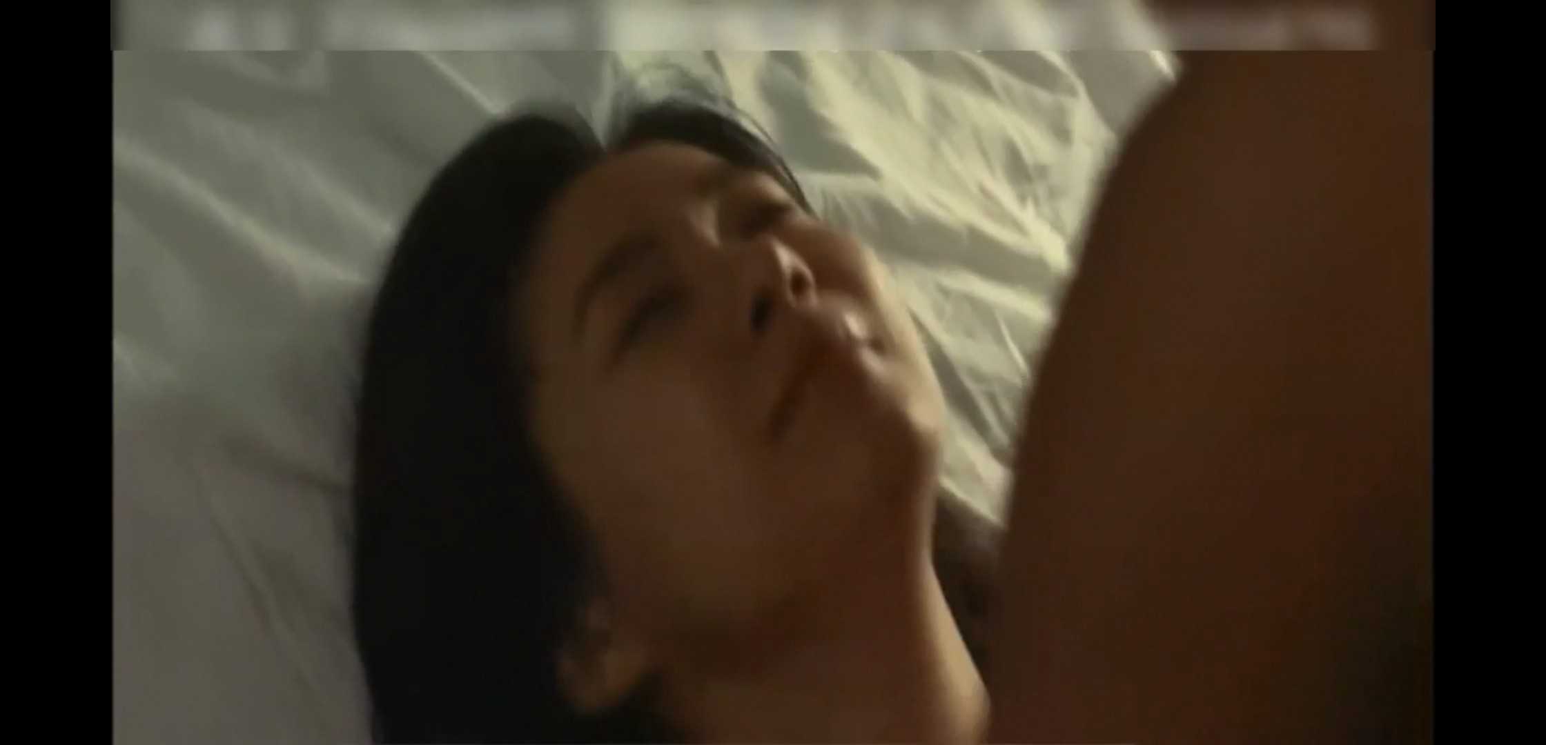 家庭乱伦禁忌：公公与儿媳的私情，婆婆怀上女婿的孩子，巨吊与白浆的激情交织。
