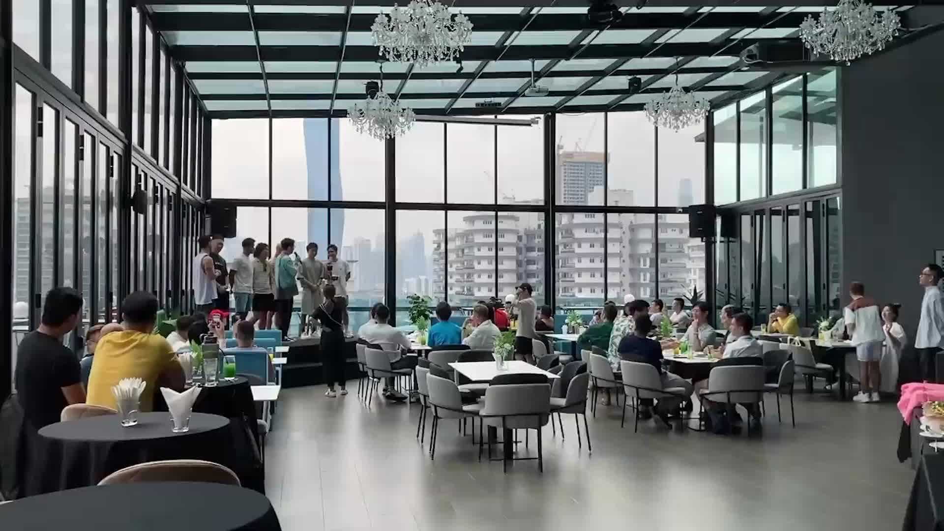 《仔仔一堂游大马3 - 彩虹寻宝大挑战：激情夜探》 成人 网红