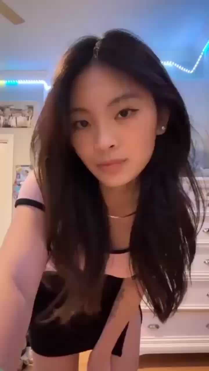 史晓昕私密视频泄露 宾大留学生自慰画面引发网络热议