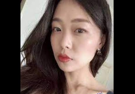 上海人妻饥渴难耐，老外炮友激情一夜，体力不支仍难忘怀。