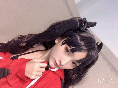 福利姬的日常生活：诱惑的cosplay，私密时刻的诱人魅力