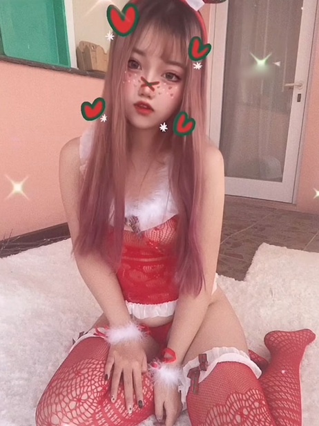 福利姬Eloise软软圣诞特辑 性感红色渔网诱惑
