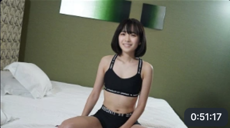 巨乳美女首次体验3P，双重快感让她精神崩溃，体内承载两份激情，沉溺其中无法自拔。 重写后的标题： 巨乳美女首次3P体验，双重快感让她沉溺其中 #FC2 #无码