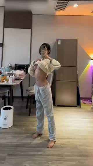 黎允熙baby 南半球曲线诱人，美臀美腿尽显性感风情 巨乳诱惑