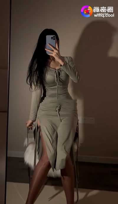 《辣妹小壶：微密圈美乳美腿美臀诱惑》