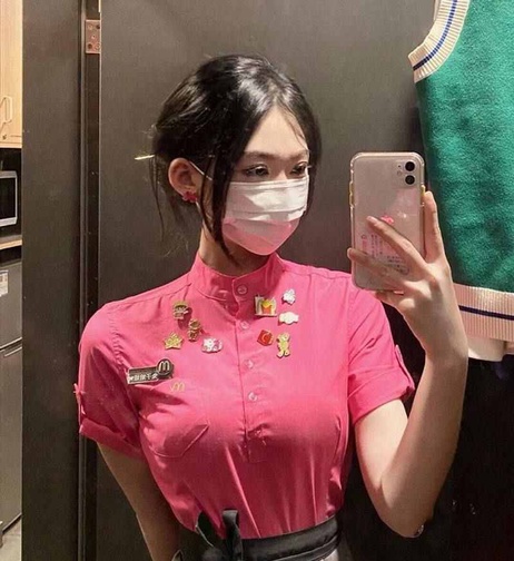 富二代勾引麦当劳兼职嫩妹 后入性感萝莉 骚穴活力四射