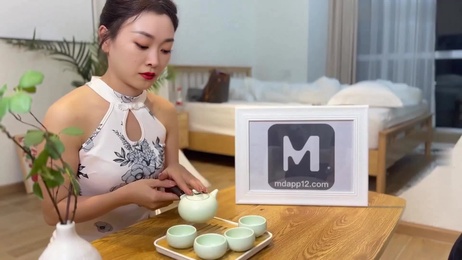 宋轶丰满熟女少妇中文剧情：丝滑诱惑，酥胸半露，迷人曲线，撩人心弦，极致诱惑