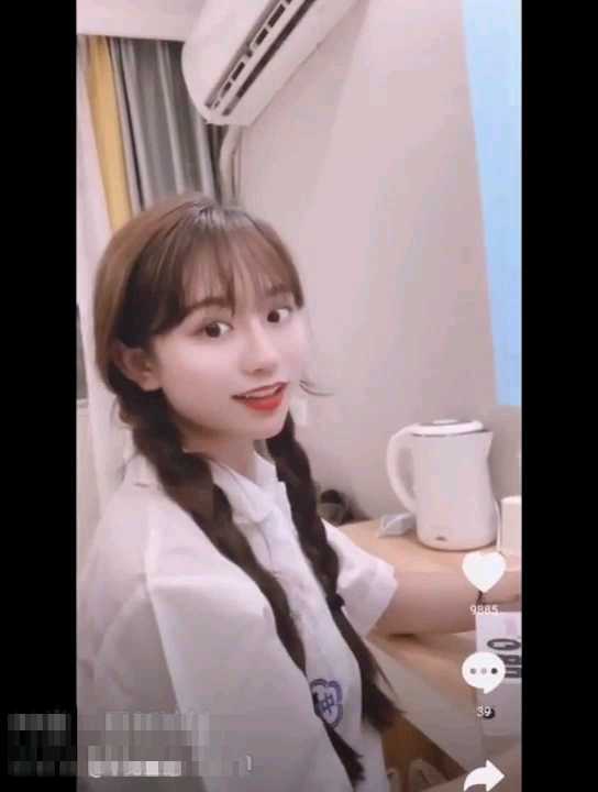 江可爱抖音私密视频流出 诱人曲线尽显 抖音 网红