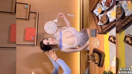 《微博女神戴允祺极品巨乳自慰视频泄露全网疯传》