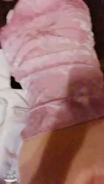 人妻洗浴中心后入激情体验
