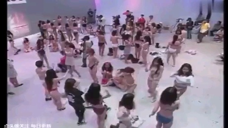 日本成人综艺节目，尺度大到让人脸红心跳，大陆绝对看不到的精彩内容。