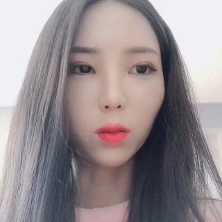 清纯校花健身少女裸贷自拍 诱惑女神完美身材